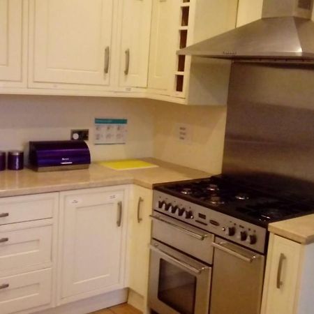 Carer 4 You Residential Home Upholland Екстериор снимка